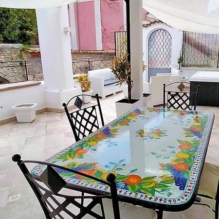 Ravello Vingius Suite Экстерьер фото